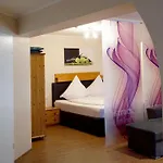 Hotel Daslenz