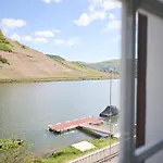 Daslenz فندق Briedern