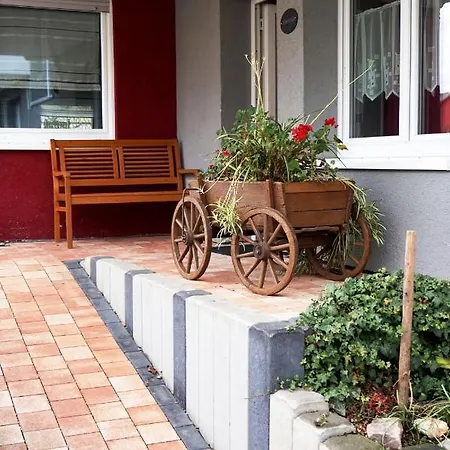 Hotel Weinhaus Lenz
