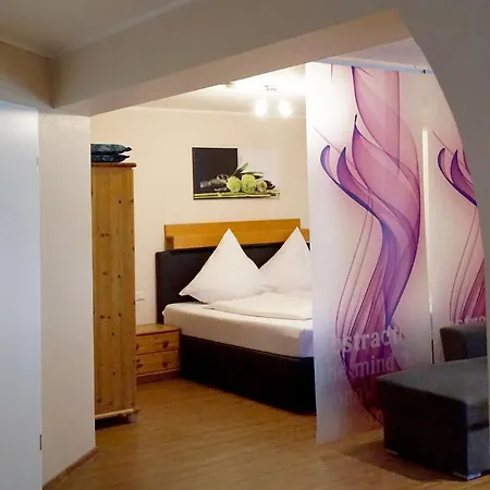 Hotel Weinhaus Lenz