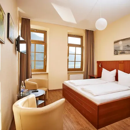 Hotel Weinhaus Lenz *