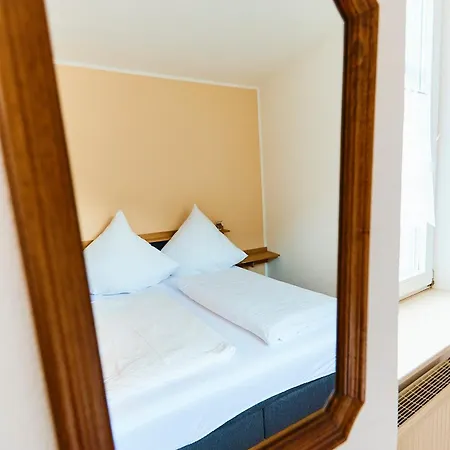 Weinhaus Lenz Hotel *