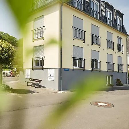 Daslenz Hotel *